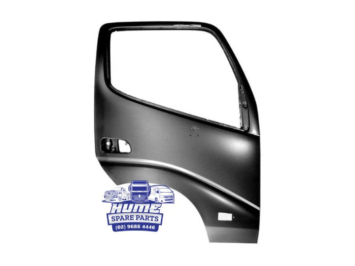 DOOR SHELL RIGHT HAND SIDE NARROW CAB SUITS HINO 300 SERIES XZU6 - 2012 - ON Main image