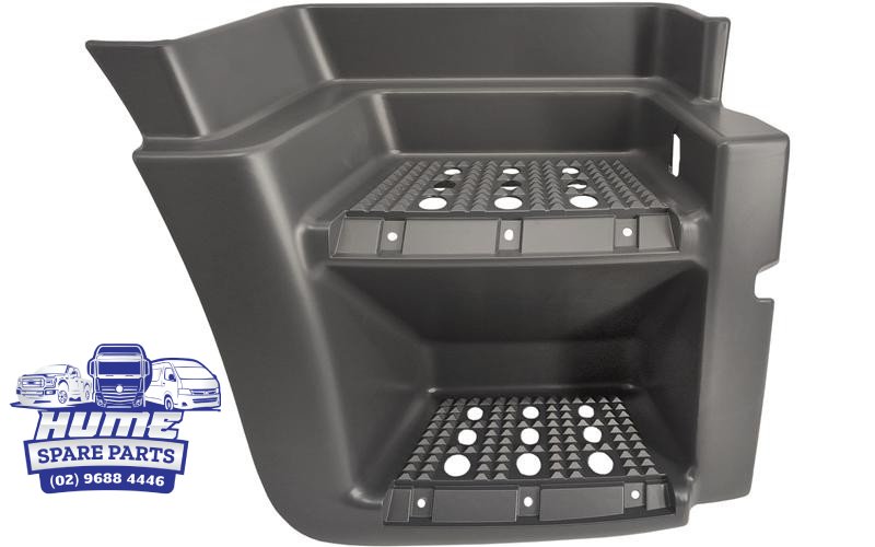 STEP PANEL LOWER RHS FOR IVECO STRALIS 2001 - ON. Main image