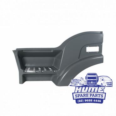 STEP PANEL UPPER LHS FOR IVECO STRALIS AS 2001 - ON. Main image