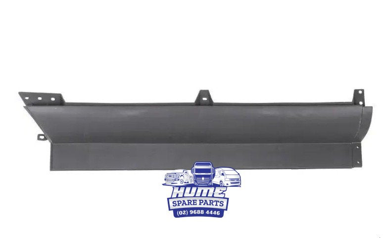 FRONT BAR LOWER MOULD RHS FOR IVECO STRALIS AD/AS/AT 2001 - 2007. Main image