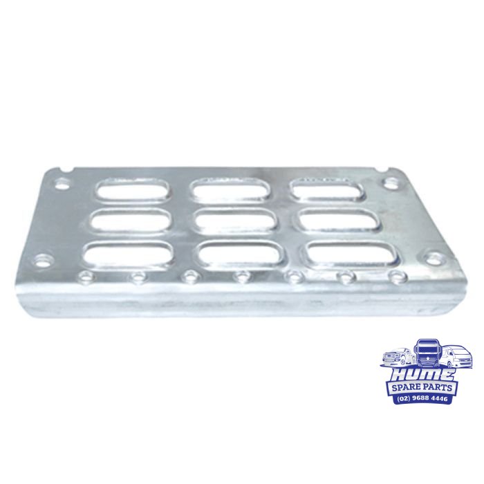 STEP PLATE MIDDLE LHS = RHS FOR VOLVO FH/FM - 1994 - 2002